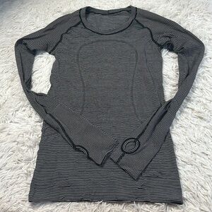 Lululemon Swiftly Tech Long Sleeve Crew Tempo Stripe Black White